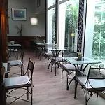 Apollinaire Hotel