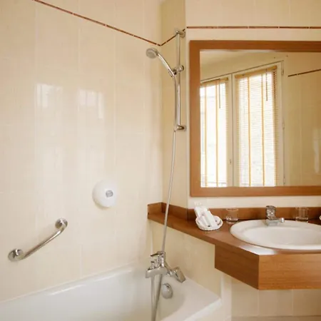 호텔 아폴리네르