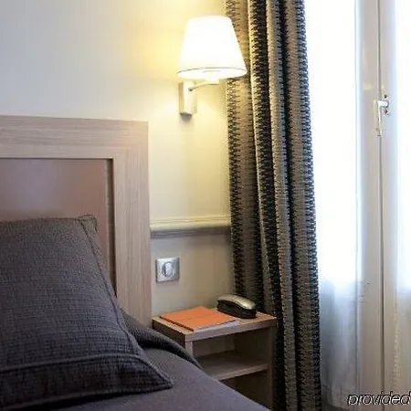 Hotel Apollinaire