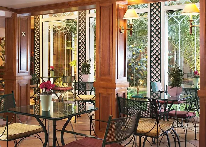 Apollinaire Hotel Paris