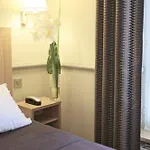 Hotell Apollinaire 3*